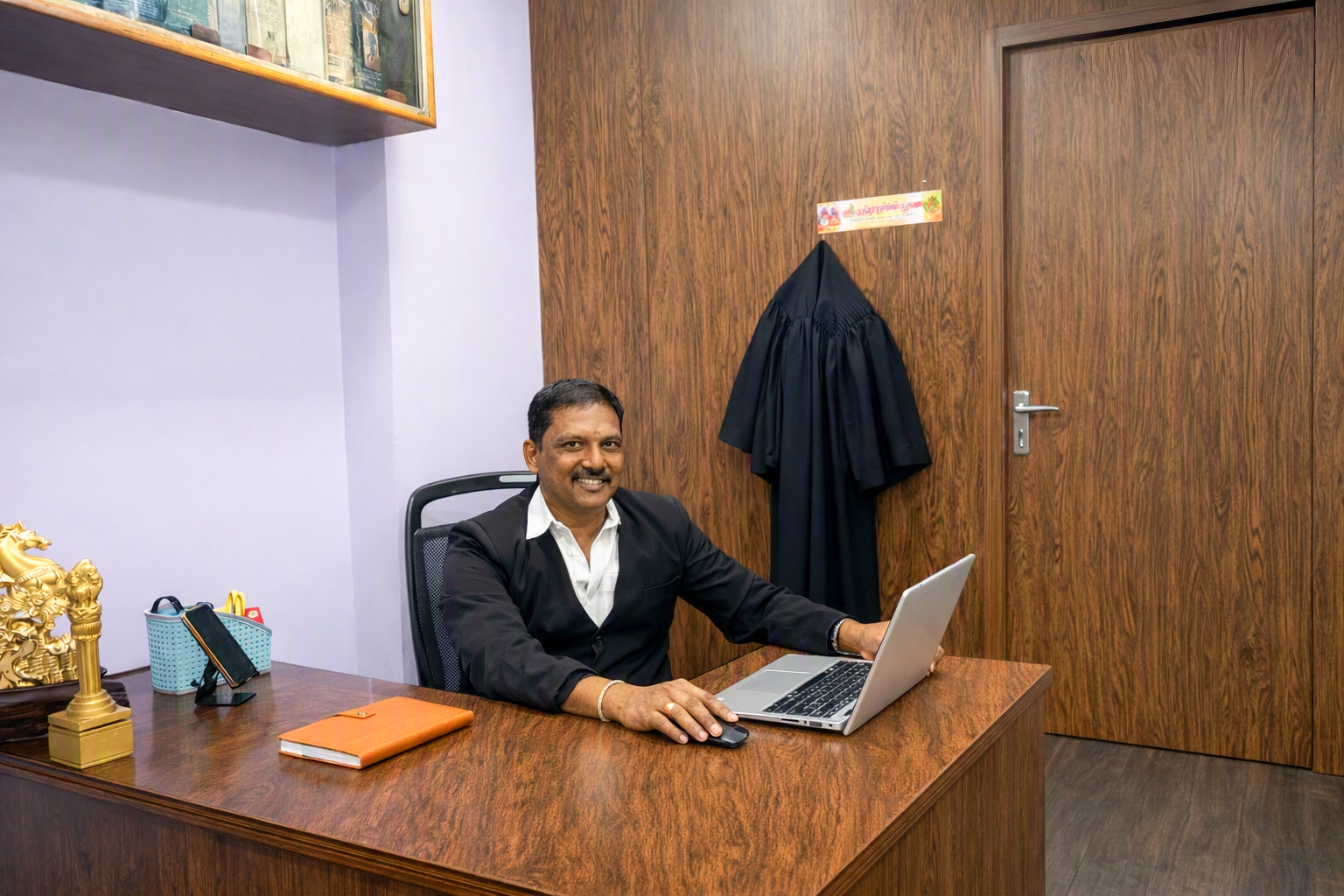 Advocate at the Landmark Legal Solution office